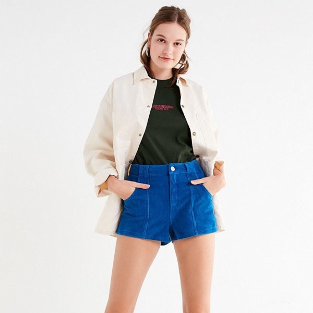 ‼️ONE LEFT‼️ UO High-Rise Corduroy Short